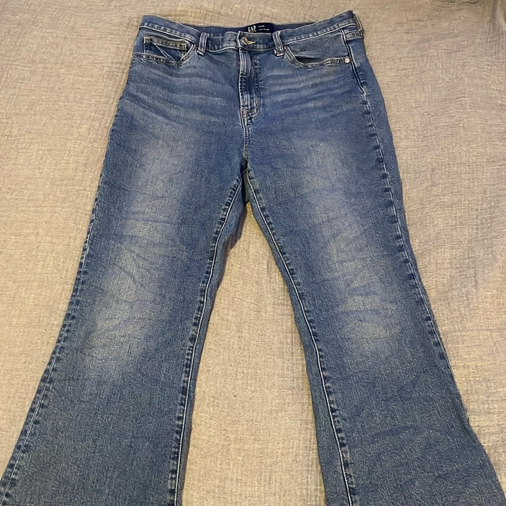 Women’s GAP Jeans